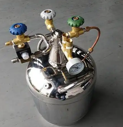 自增壓液氮罐 自增壓液氮罐